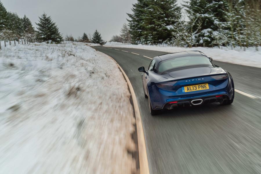  Alpine A110 Legende 2018 года  (UK) (фото 15 из 40)